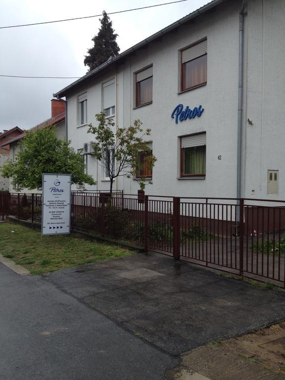 Petros apartmani Vukovar Exterior foto