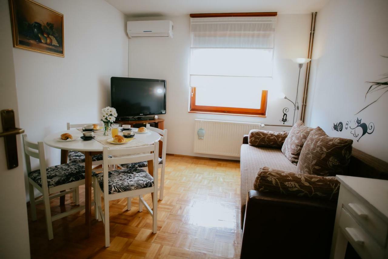 Petros apartmani Vukovar Exterior foto