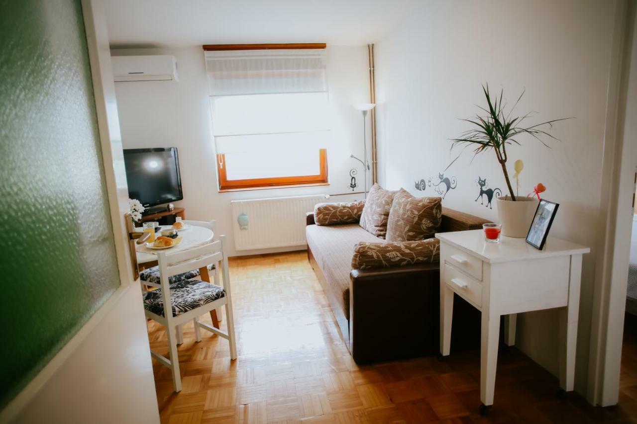 Petros apartmani Vukovar Exterior foto