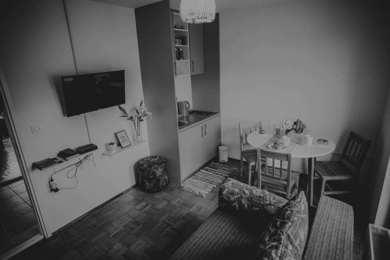Petros apartmani Vukovar Exterior foto
