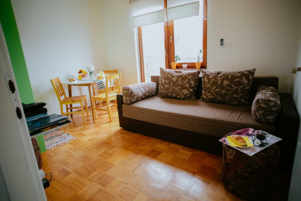 Petros apartmani Vukovar Exterior foto