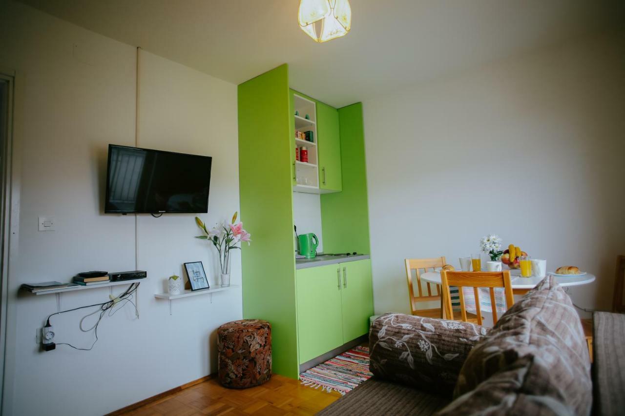 Petros apartmani Vukovar Exterior foto