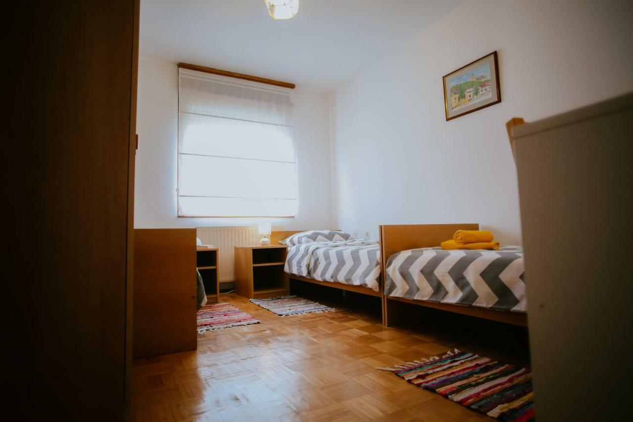 Petros apartmani Vukovar Exterior foto