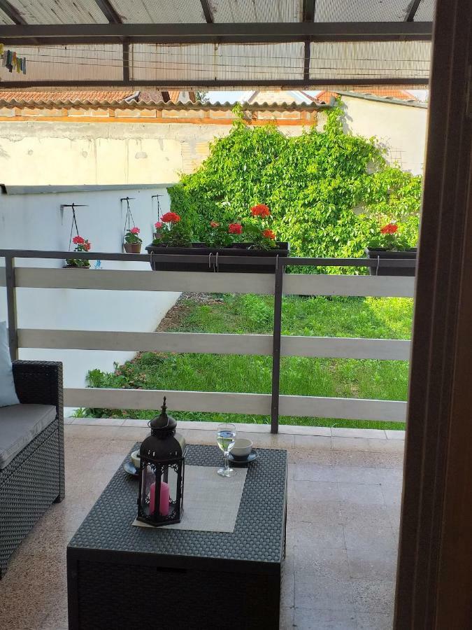 Petros apartmani Vukovar Exterior foto